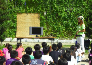 佐賀県唐津市立外町小学校での「みどりのカーテン効果測定講座」