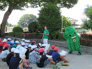 ゴーヤ先生と一緒に学習中